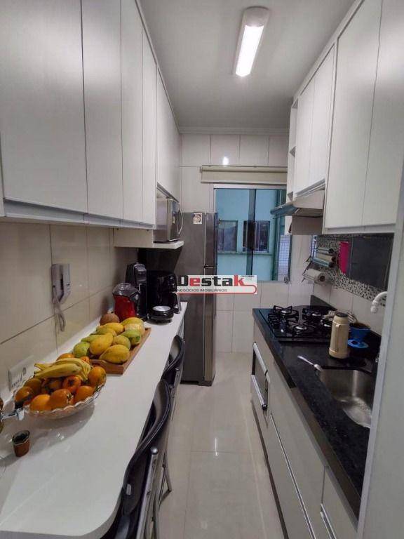 Apartamento à venda com 2 quartos, 52m² - Foto 14