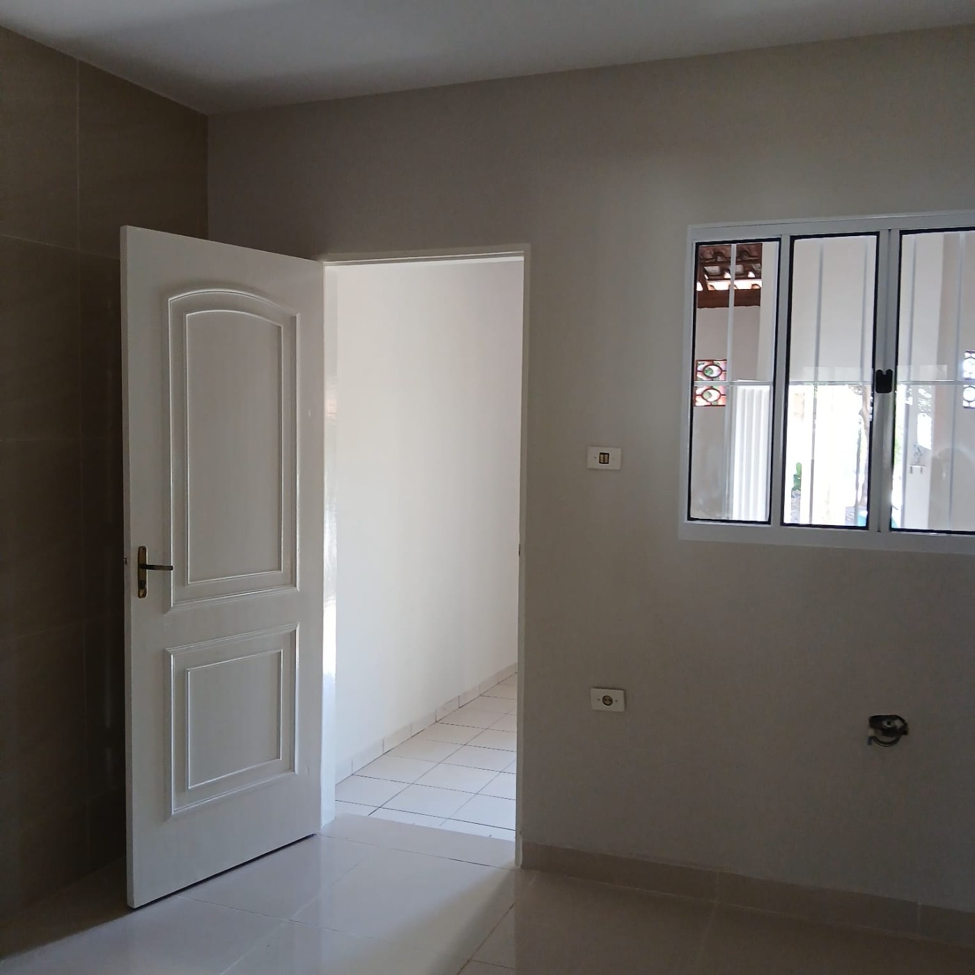 Casa à venda com 2 quartos, 300m² - Foto 7