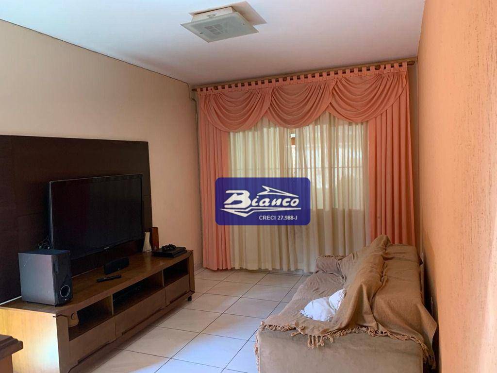 Sobrado, 4 quartos, 133 m² - Foto 1