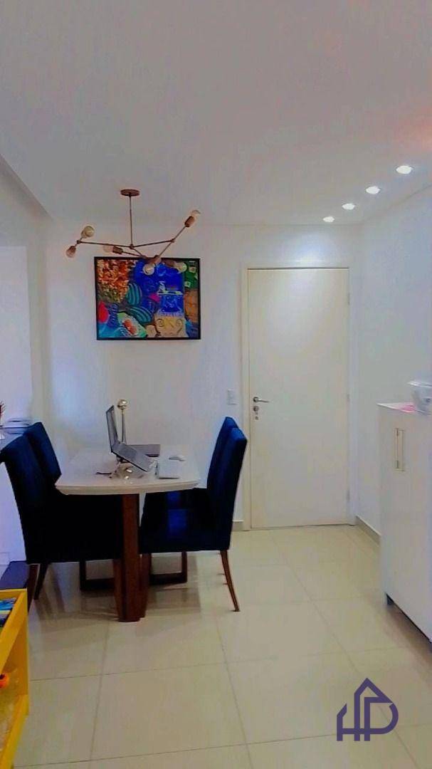 Apartamento para alugar com 2 quartos, 62m² - Foto 12