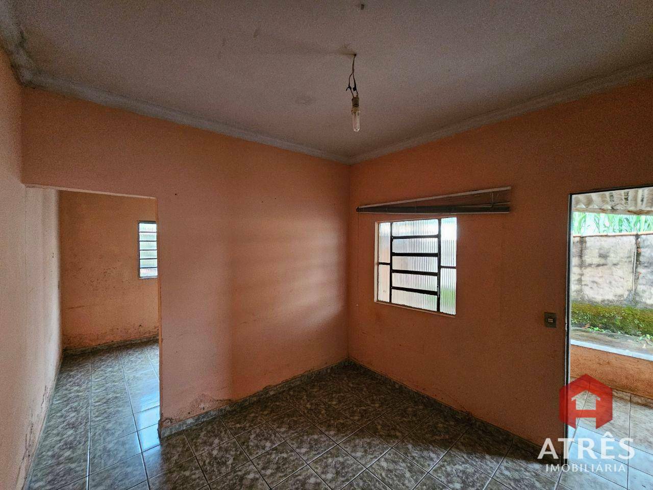 Casa à venda e aluguel com 2 quartos, 50m² - Foto 11