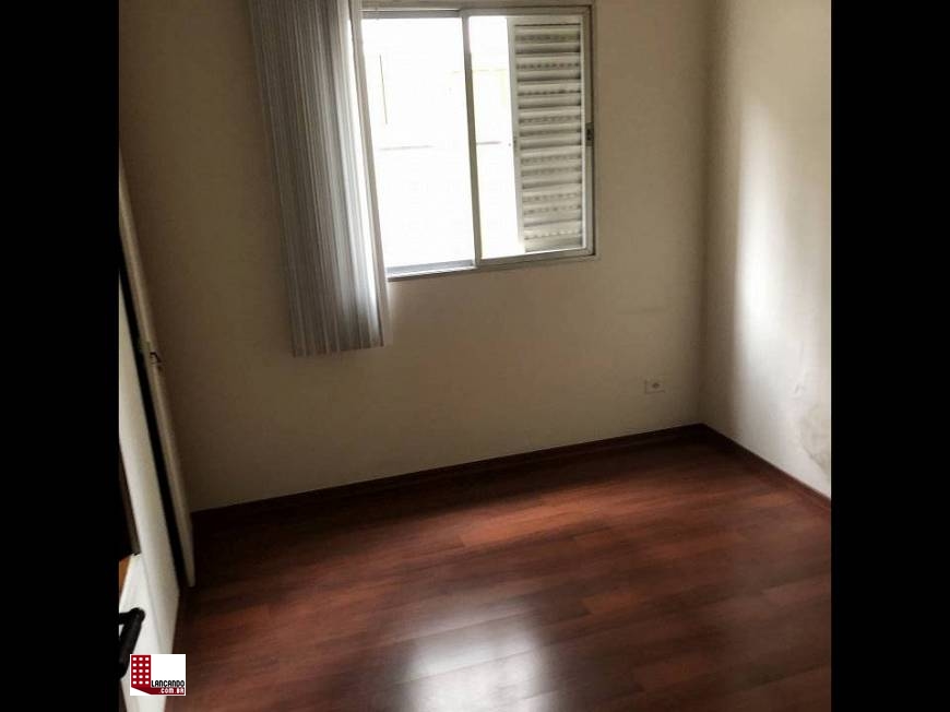 Apartamento à venda com 4 quartos, 180m² - Foto 2