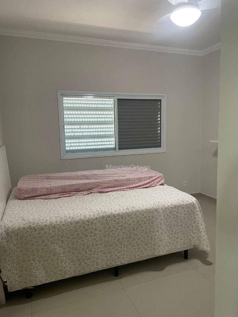 Casa à venda com 3 quartos, 1600m² - Foto 17