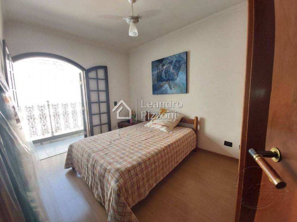 Casa à venda com 4 quartos, 500m² - Foto 8