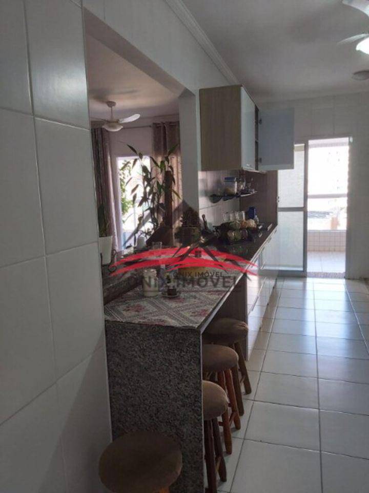 Apartamento à venda com 3 quartos, 135m² - Foto 8