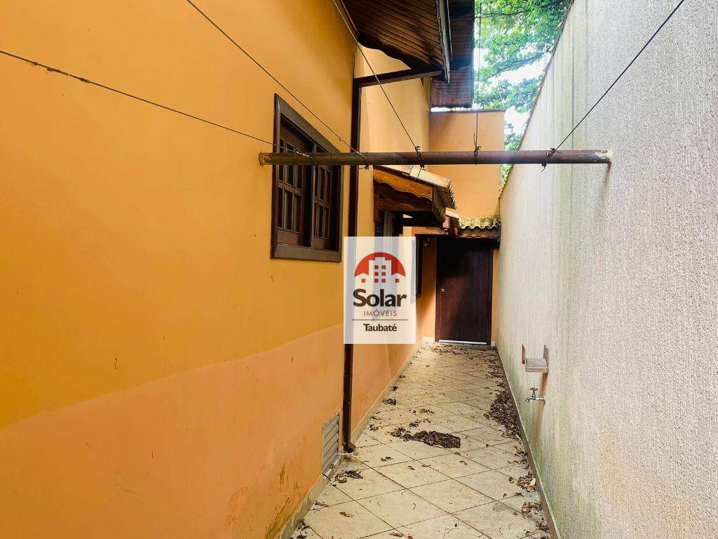 Casa à venda com 3 quartos, 224m² - Foto 22