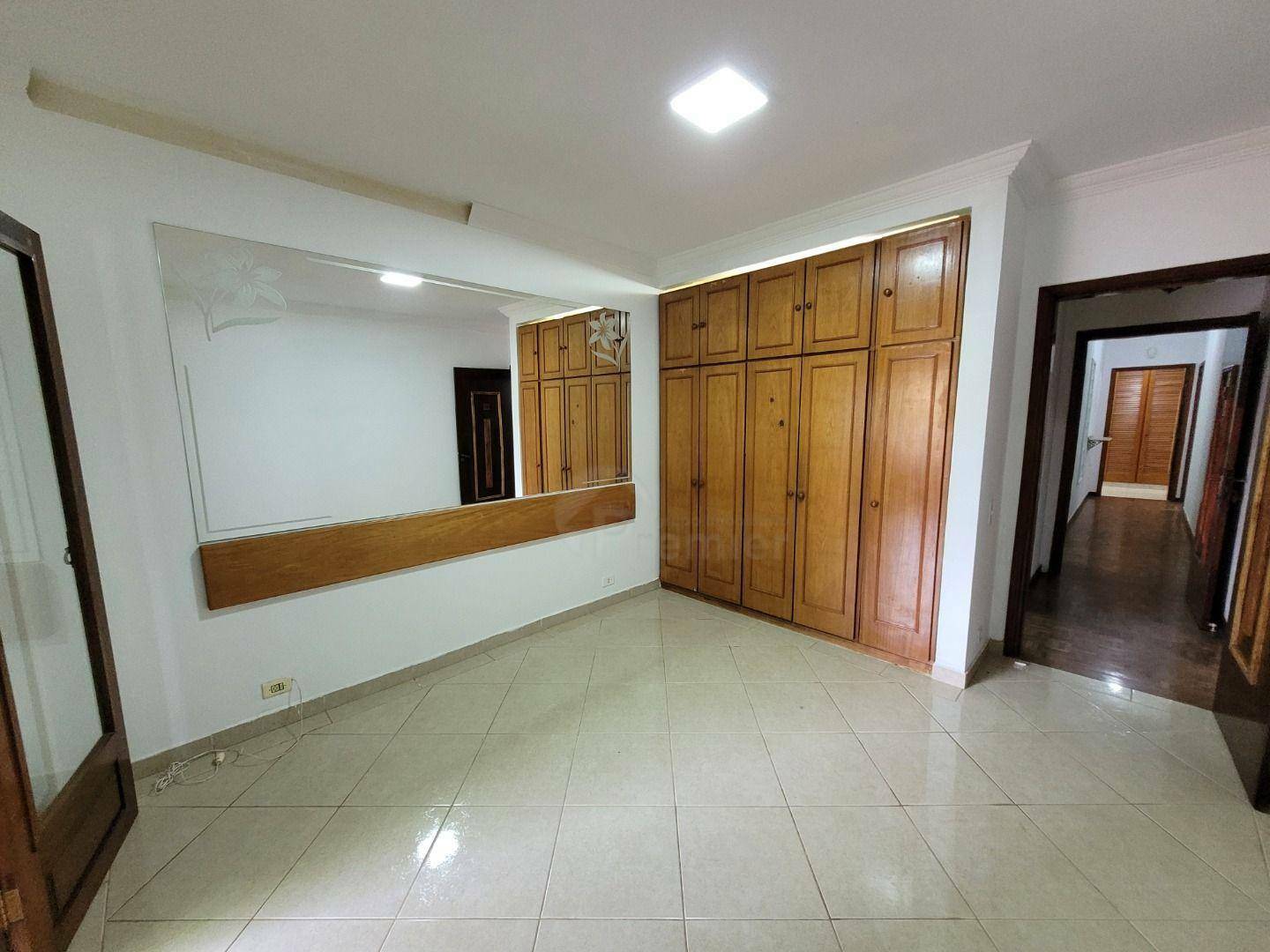 Casa à venda com 3 quartos, 312m² - Foto 21