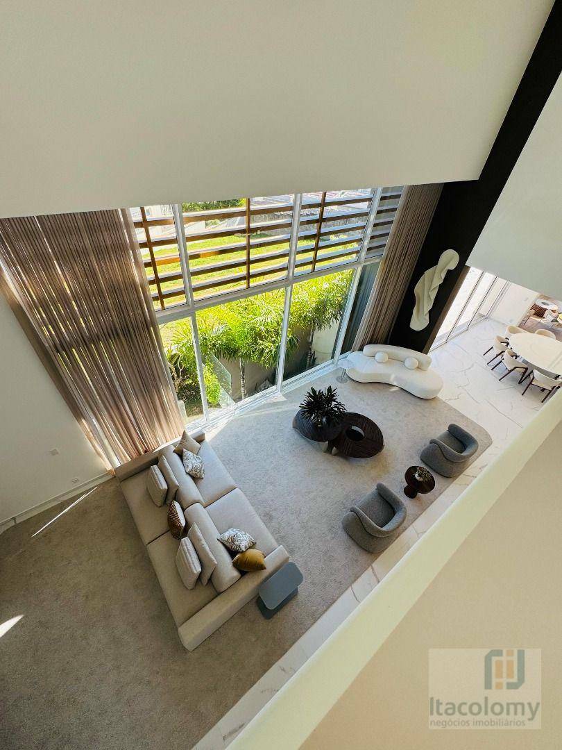 Casa de Condomínio à venda com 4 quartos, 625m² - Foto 30