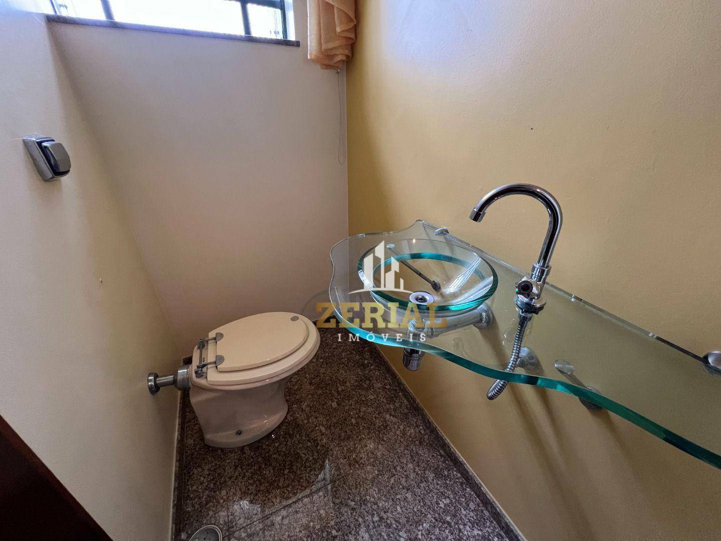 Sobrado à venda com 3 quartos, 228m² - Foto 6