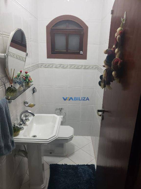 Sobrado à venda com 3 quartos, 218m² - Foto 8