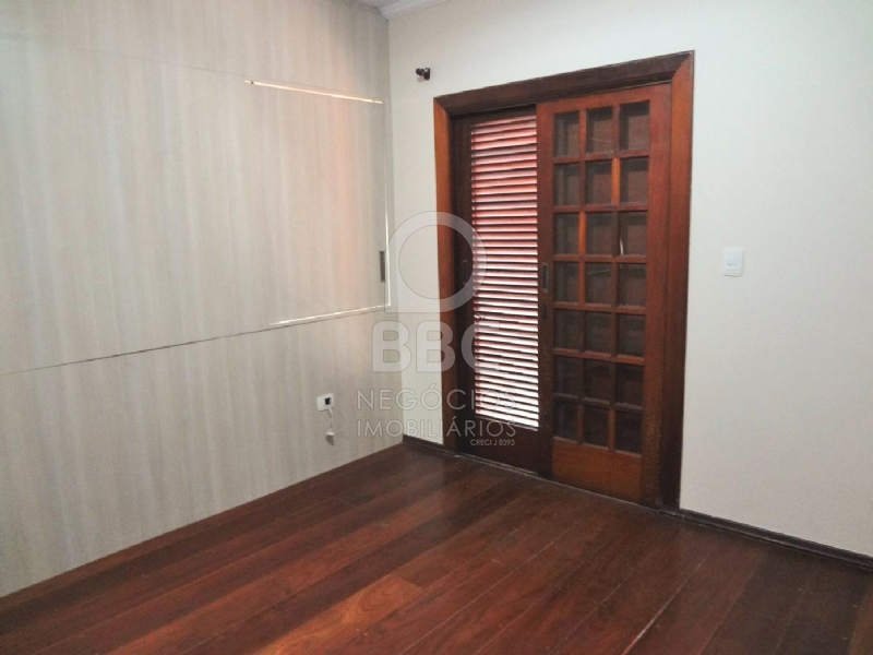 Sobrado à venda e aluguel com 4 quartos, 450m² - Foto 29