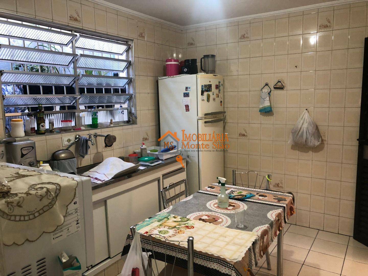 Casa à venda com 3 quartos, 166m² - Foto 4