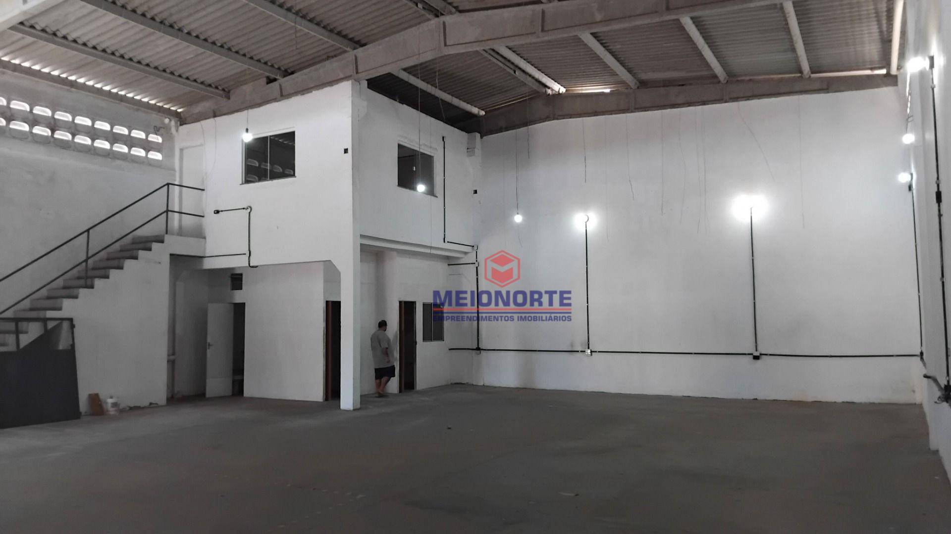 Depósito-Galpão, 240 m² - Foto 3