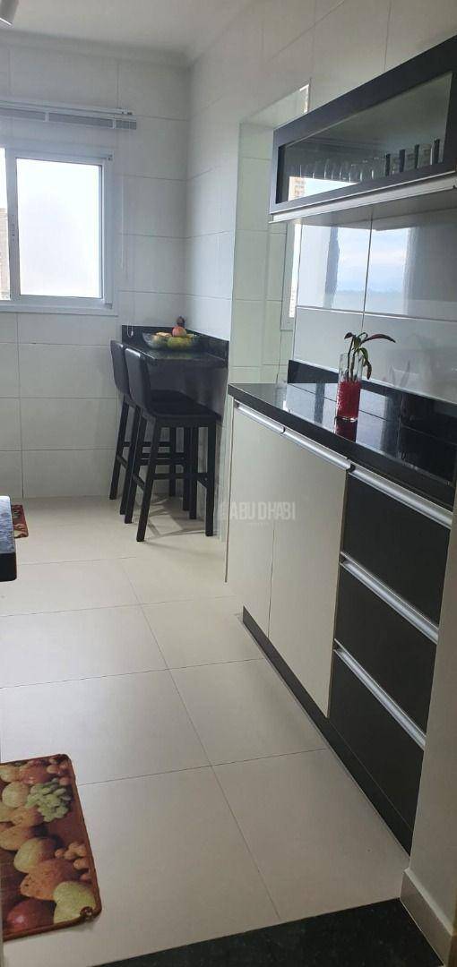 Apartamento à venda com 2 quartos, 95m² - Foto 24