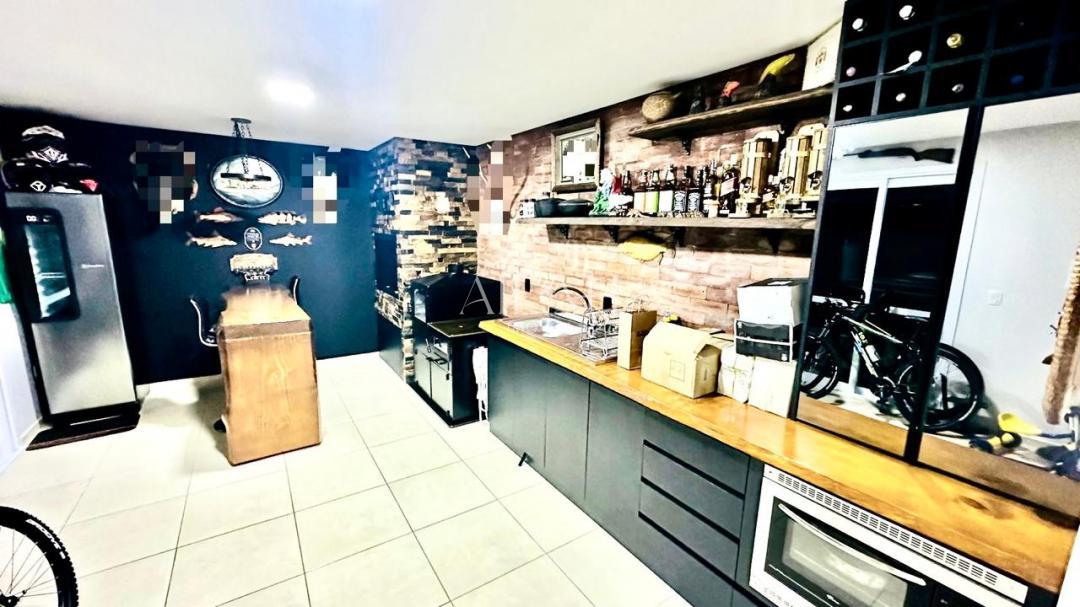 Casa à venda com 3 quartos, 294m² - Foto 17