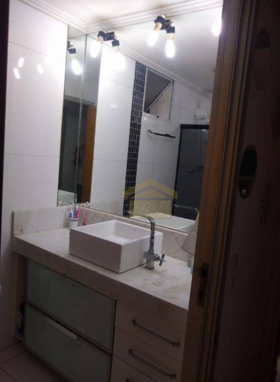 Apartamento à venda com 3 quartos, 78m² - Foto 8