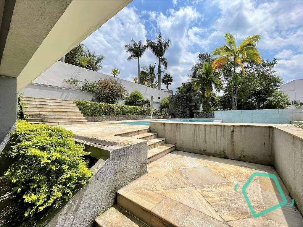 Casa de Condomínio à venda com 4 quartos, 632m² - Foto 46