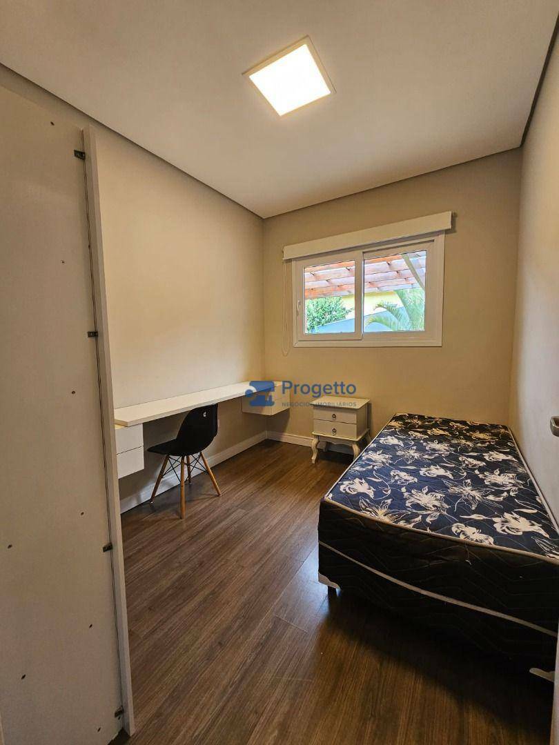 Casa de Condomínio à venda com 3 quartos, 230m² - Foto 18