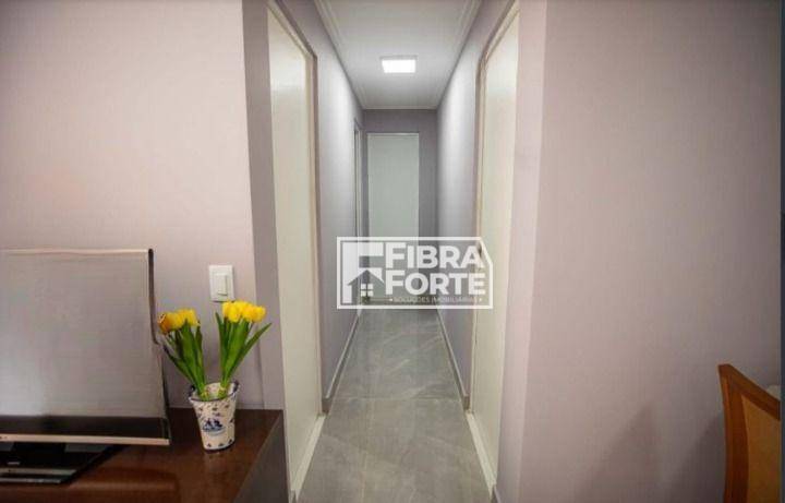 Apartamento à venda com 3 quartos, 60m² - Foto 3