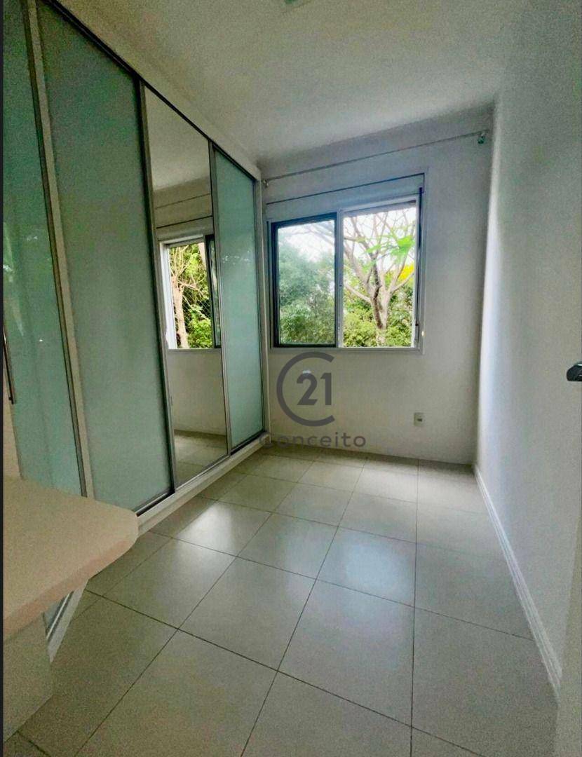 Apartamento para alugar com 3 quartos, 105m² - Foto 15