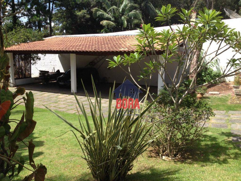 Casa à venda e aluguel com 3 quartos, 500m² - Foto 21