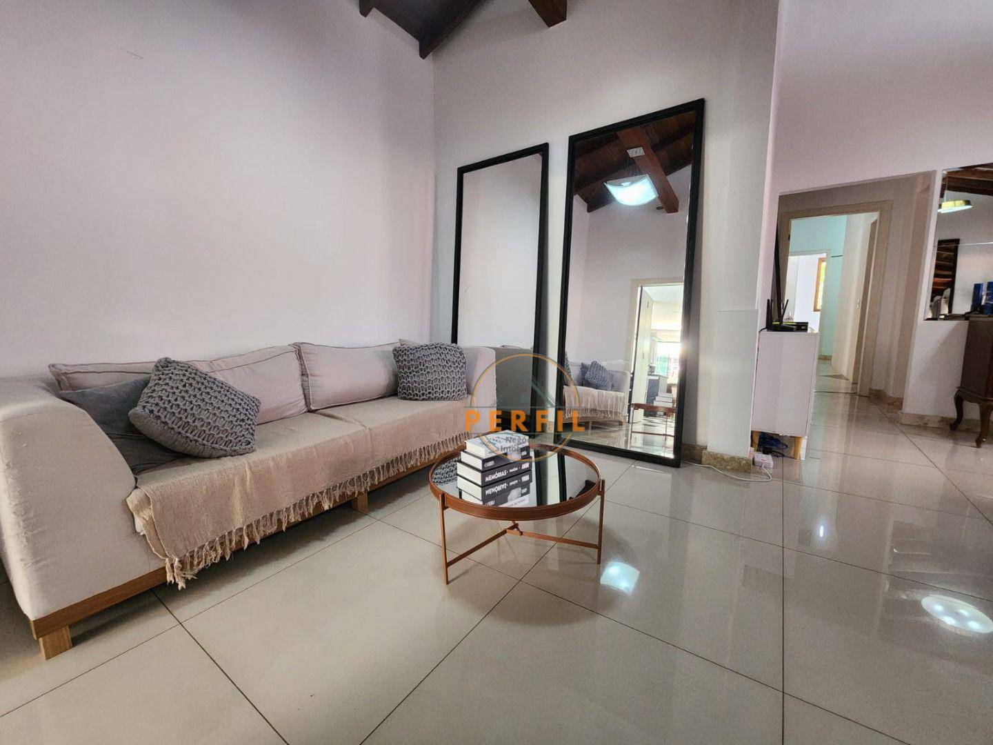 Casa de Condomínio à venda com 5 quartos, 238m² - Foto 31