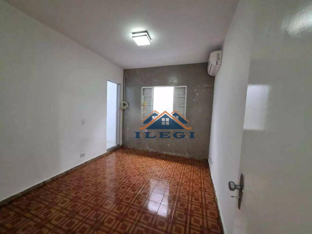 Casa para alugar com 3 quartos, 173m² - Foto 7