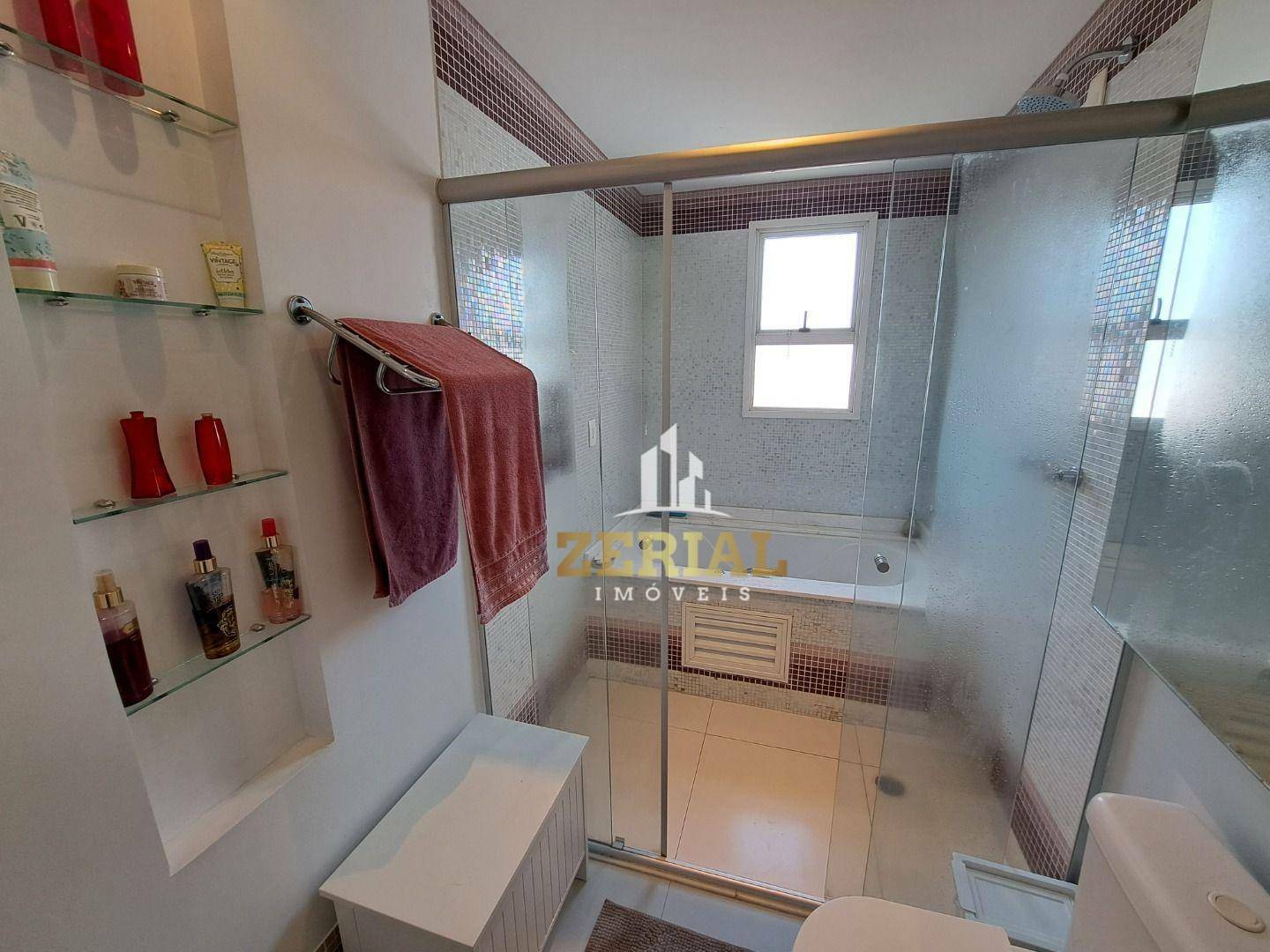 Apartamento à venda com 3 quartos, 179m² - Foto 23