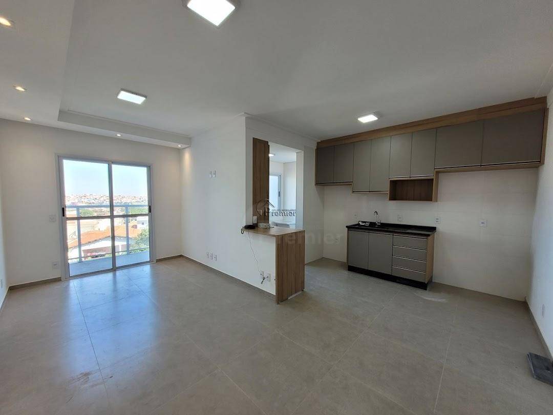 Apartamento à venda com 2 quartos, 71m² - Foto 1