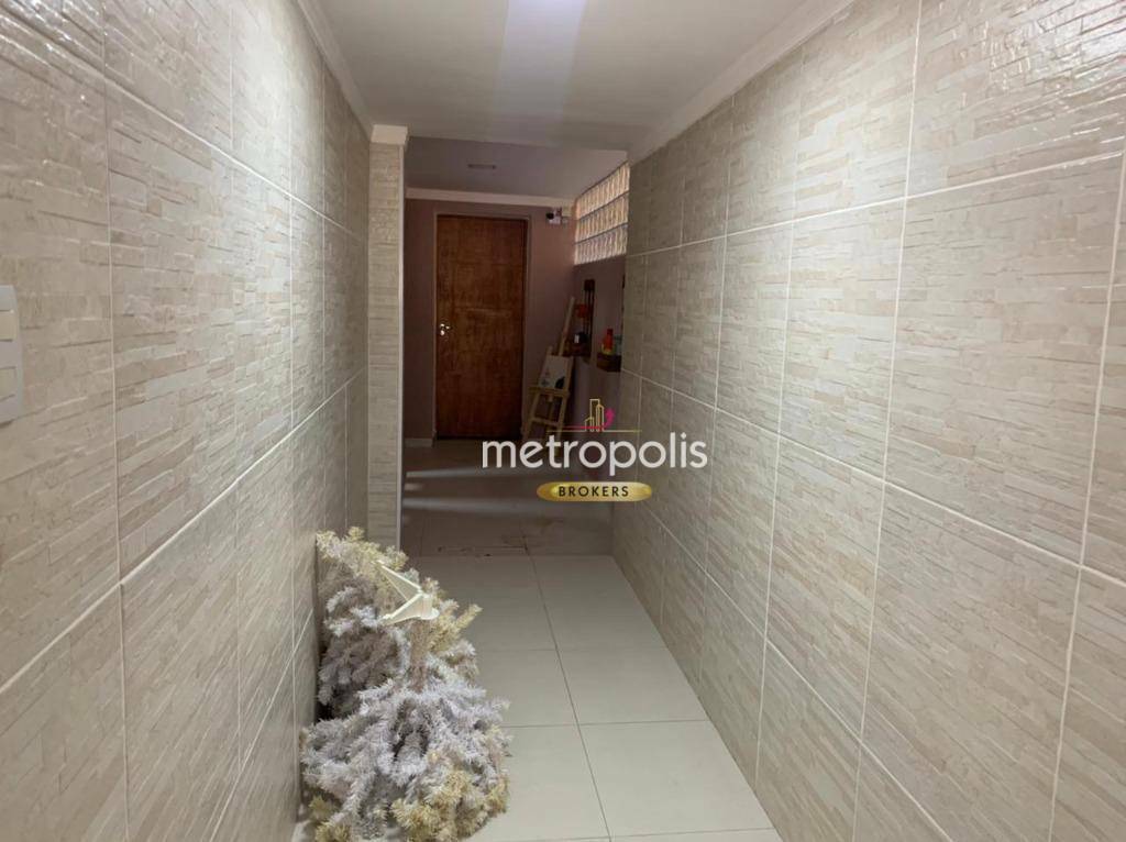 Sobrado à venda com 2 quartos, 220m² - Foto 51