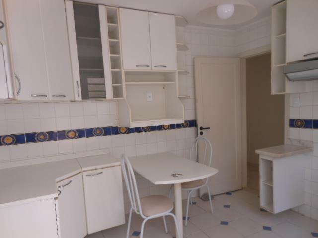 Sobrado à venda com 3 quartos, 200m² - Foto 5