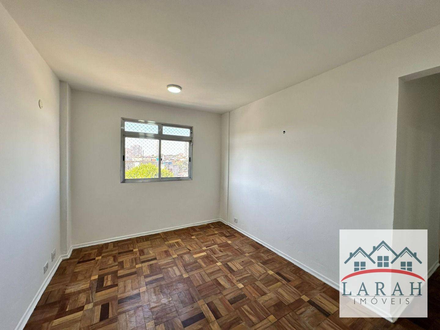 Apartamento para alugar com 3 quartos, 70m² - Foto 18