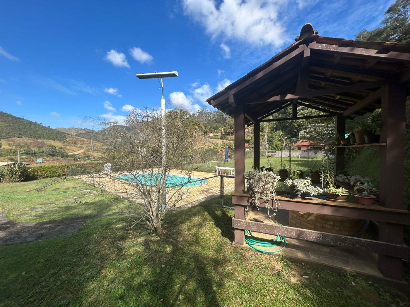 Casa à venda com 5 quartos, 350m² - Foto 24