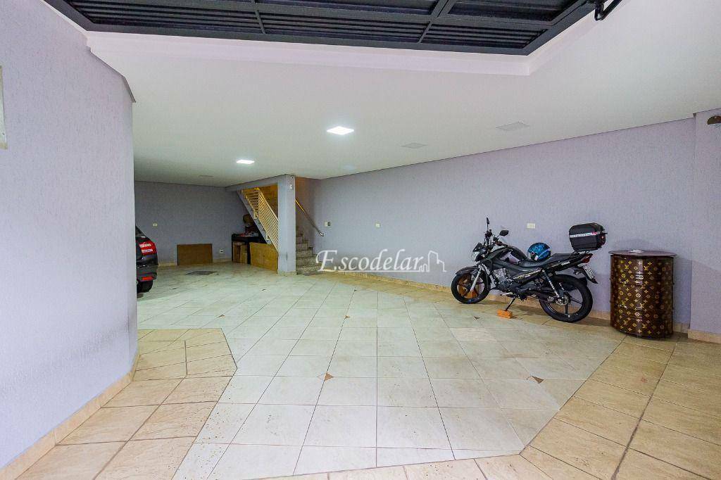 Sobrado à venda com 4 quartos, 380m² - Foto 10