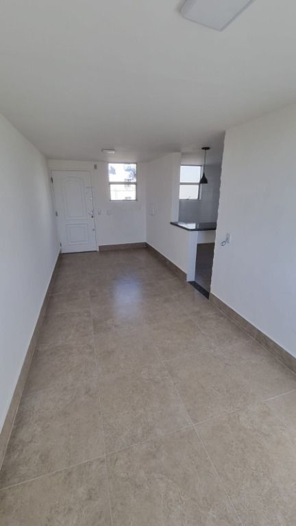 Apartamento à venda com 2 quartos, 48m² - Foto 21