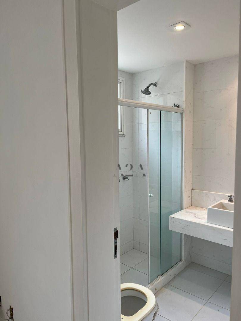 Casa à venda com 4 quartos, 357m² - Foto 28