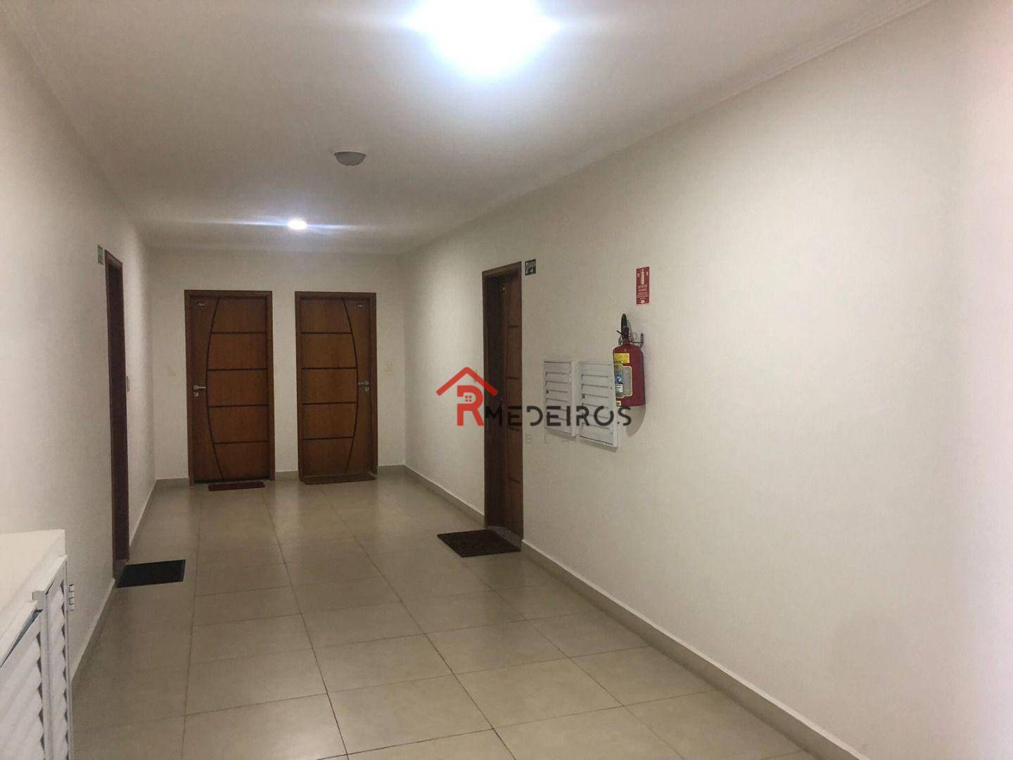 Apartamento à venda com 2 quartos, 109m² - Foto 30