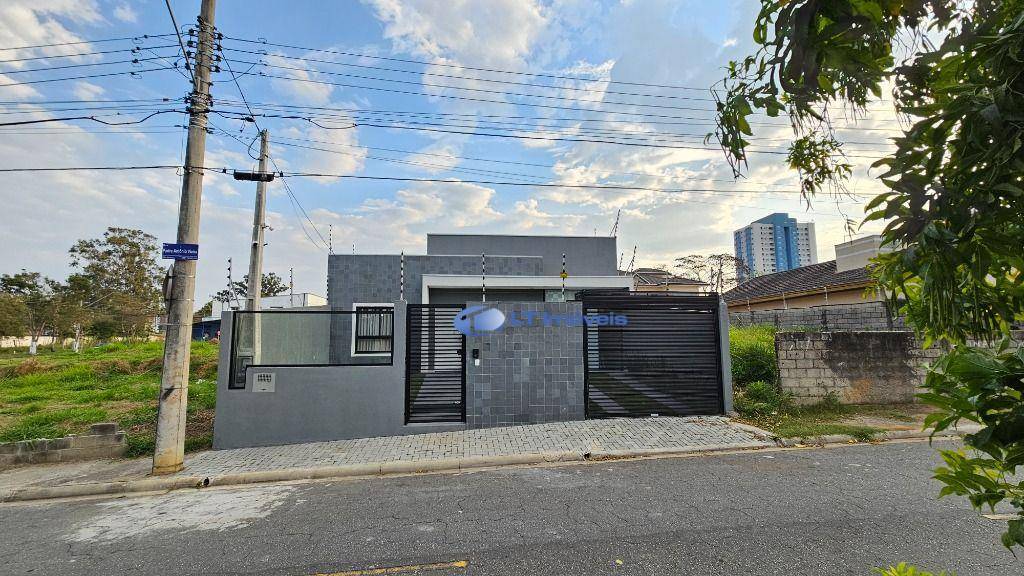 Casa, 3 quartos, 135 m² - Foto 3