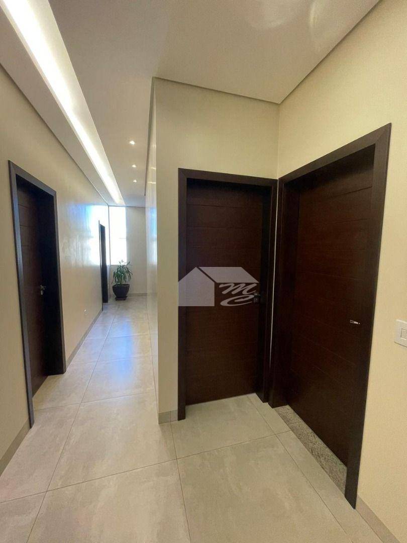 Casa à venda com 4 quartos, 250m² - Foto 15