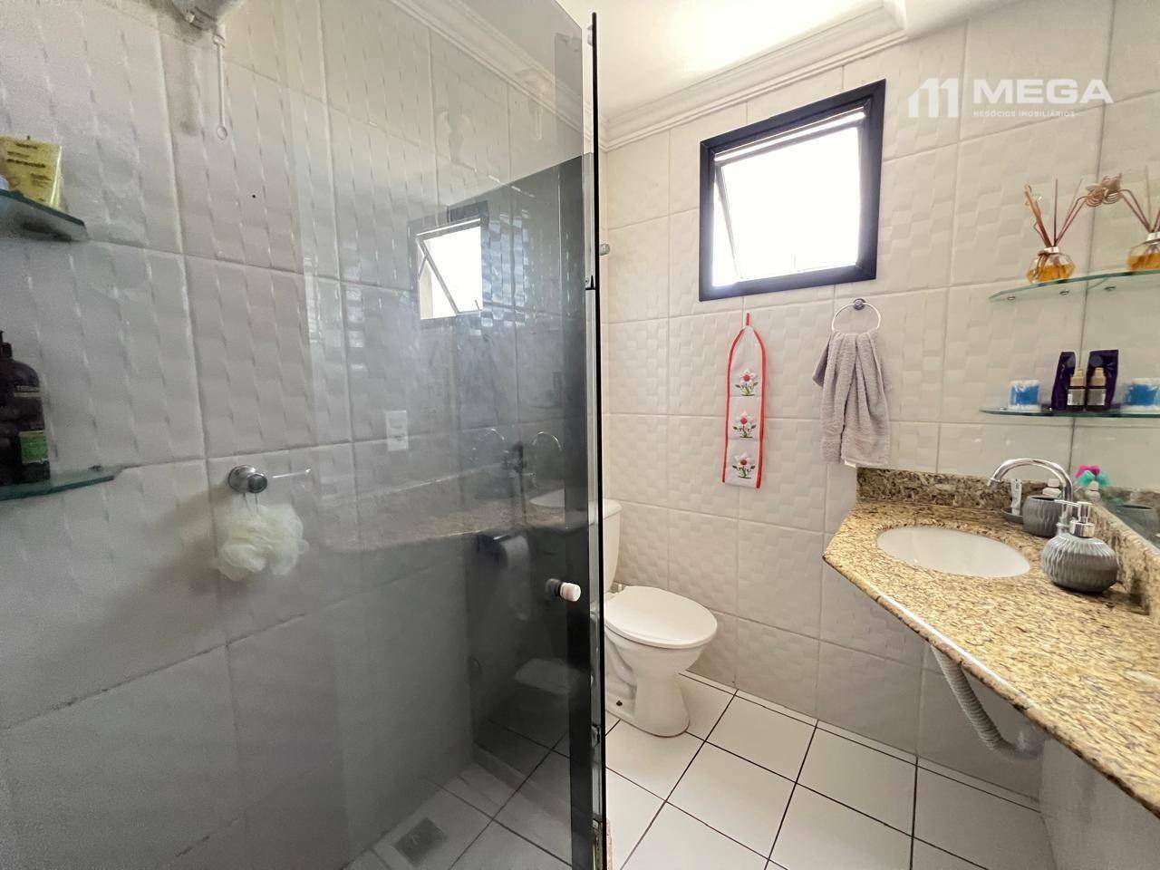 Apartamento à venda com 2 quartos, 80m² - Foto 8