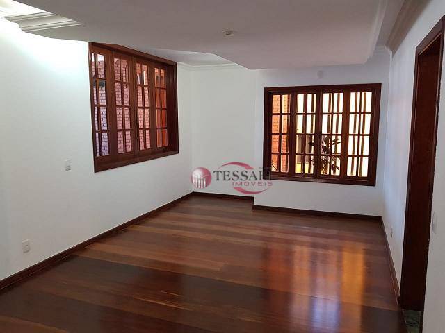 Casa à venda com 4 quartos, 580m² - Foto 8