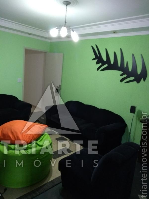 Apartamento à venda com 3 quartos, 80m² - Foto 2