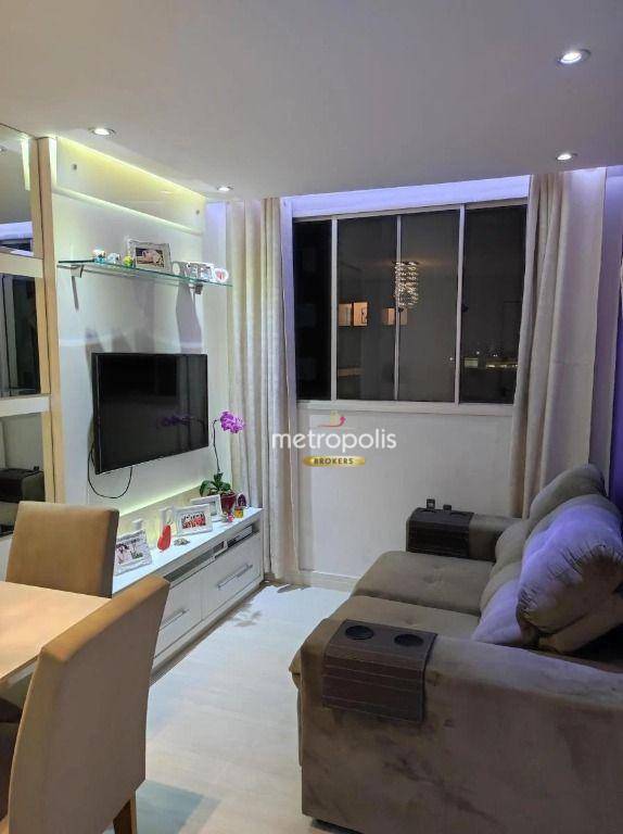 Apartamento à venda com 2 quartos, 45m² - Foto 3