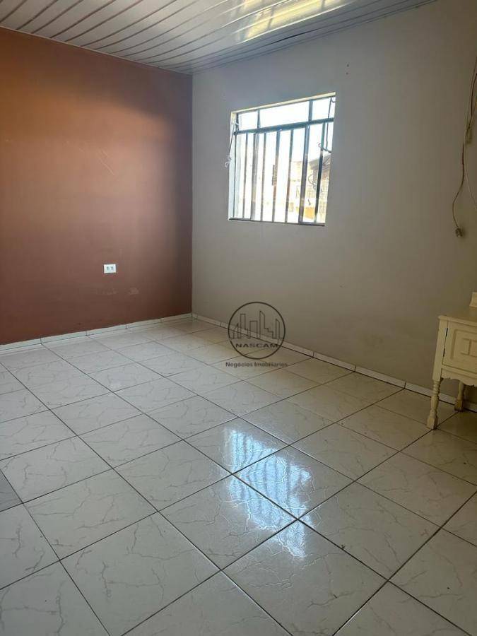 Casa à venda com 2 quartos, 62m² - Foto 11