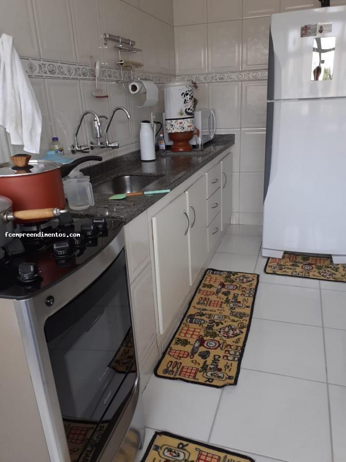 Apartamento à venda com 3 quartos, 96m² - Foto 7