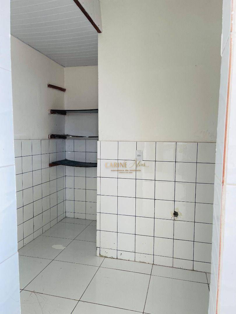 Casa de Condomínio à venda com 3 quartos, 360m² - Foto 6