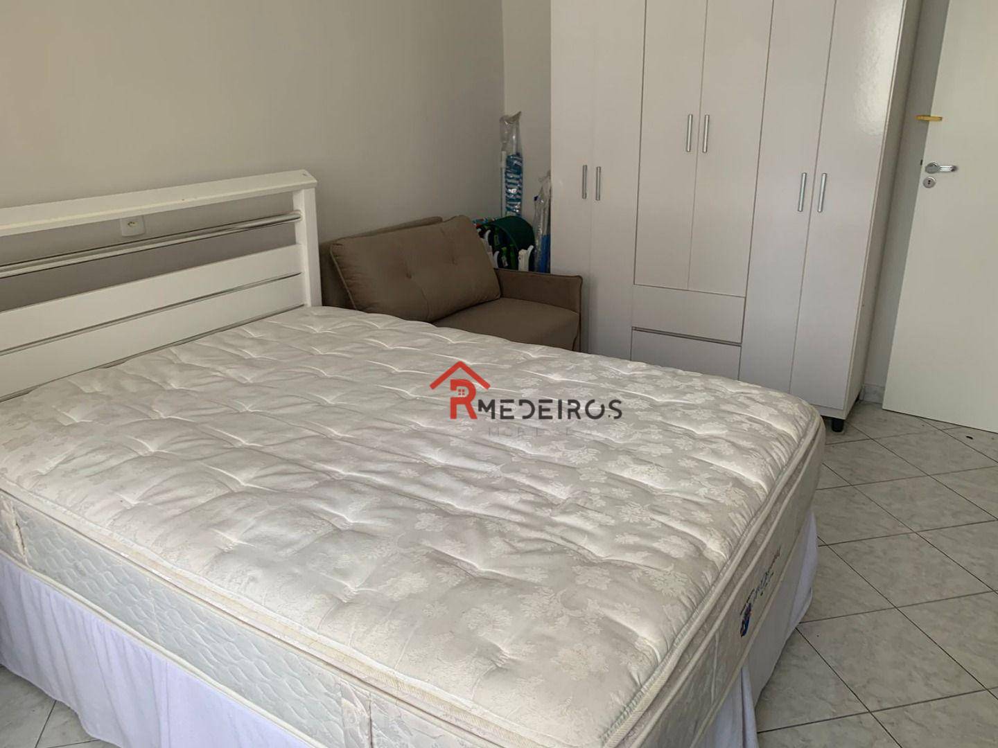 Apartamento à venda com 1 quarto, 45m² - Foto 10