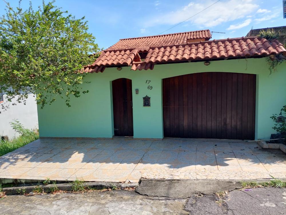 Casa à venda com 2 quartos, 120m² - Foto 2