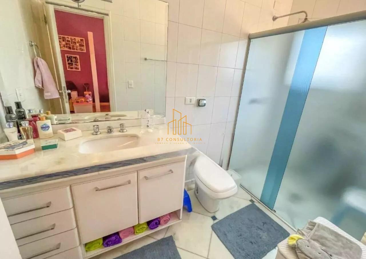 Casa de Condomínio à venda com 4 quartos, 560m² - Foto 19