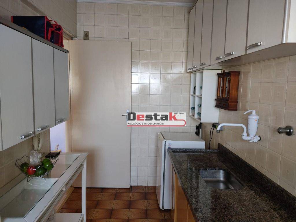 Apartamento à venda com 2 quartos, 50m² - Foto 17